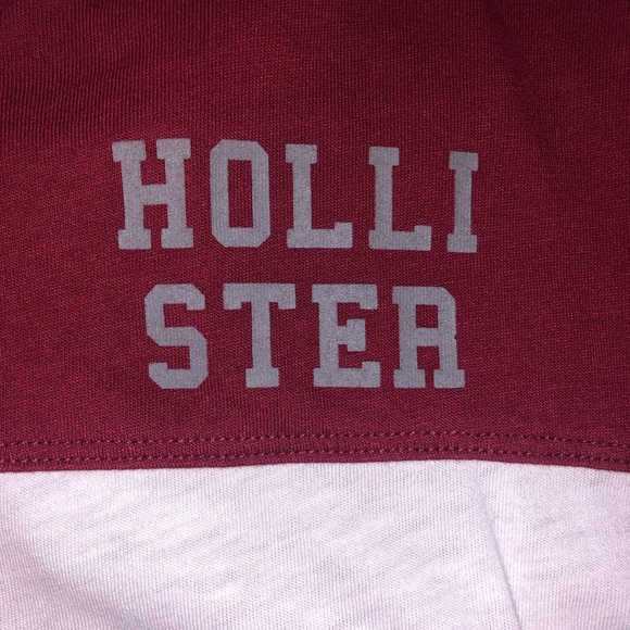 Hollister Long Sleeved Tee - Picture 2 of 4